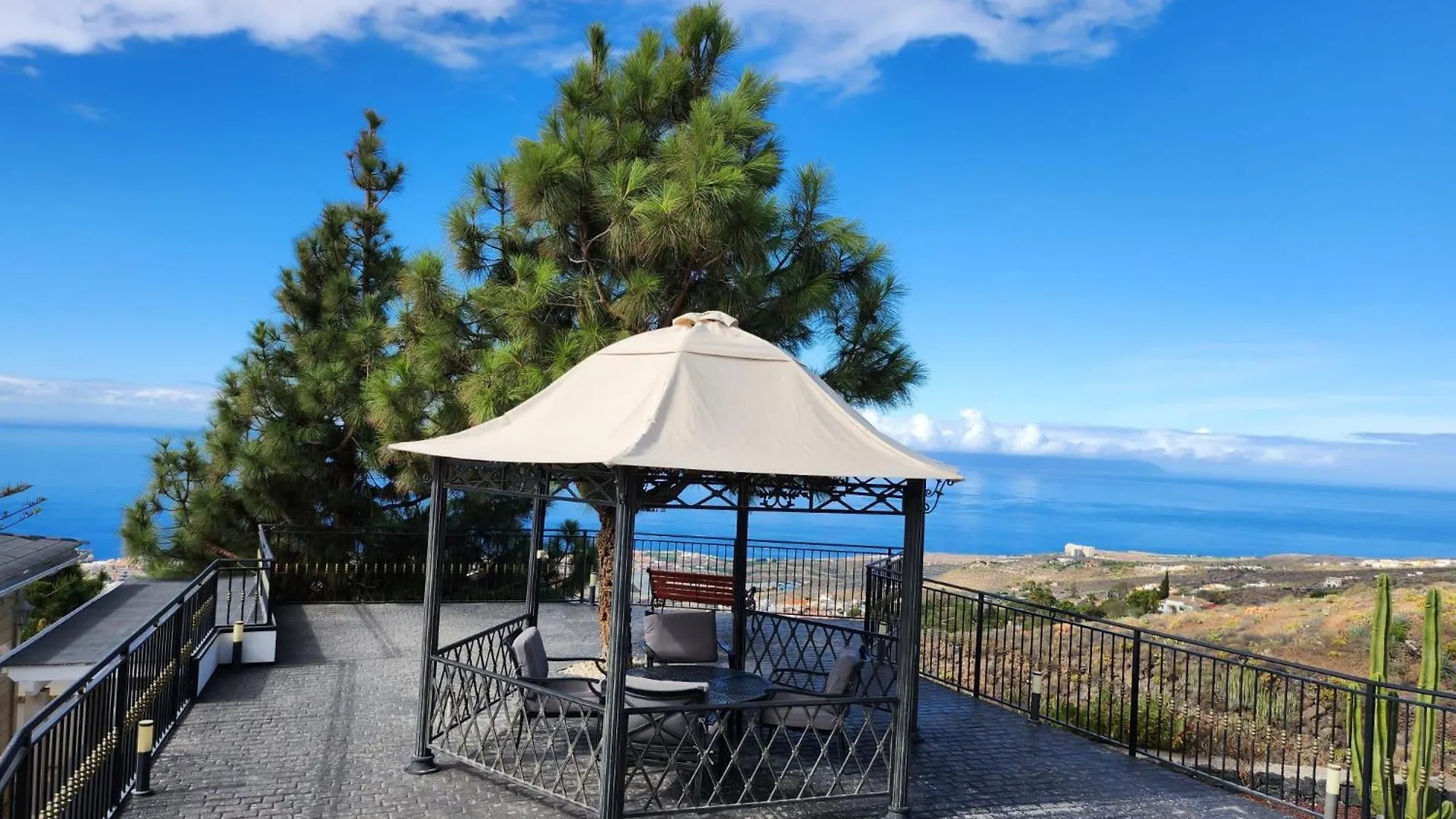 Villa Karla Con Piscina: Tranquilidad Y Naturaleza Costa Adeje  Spain