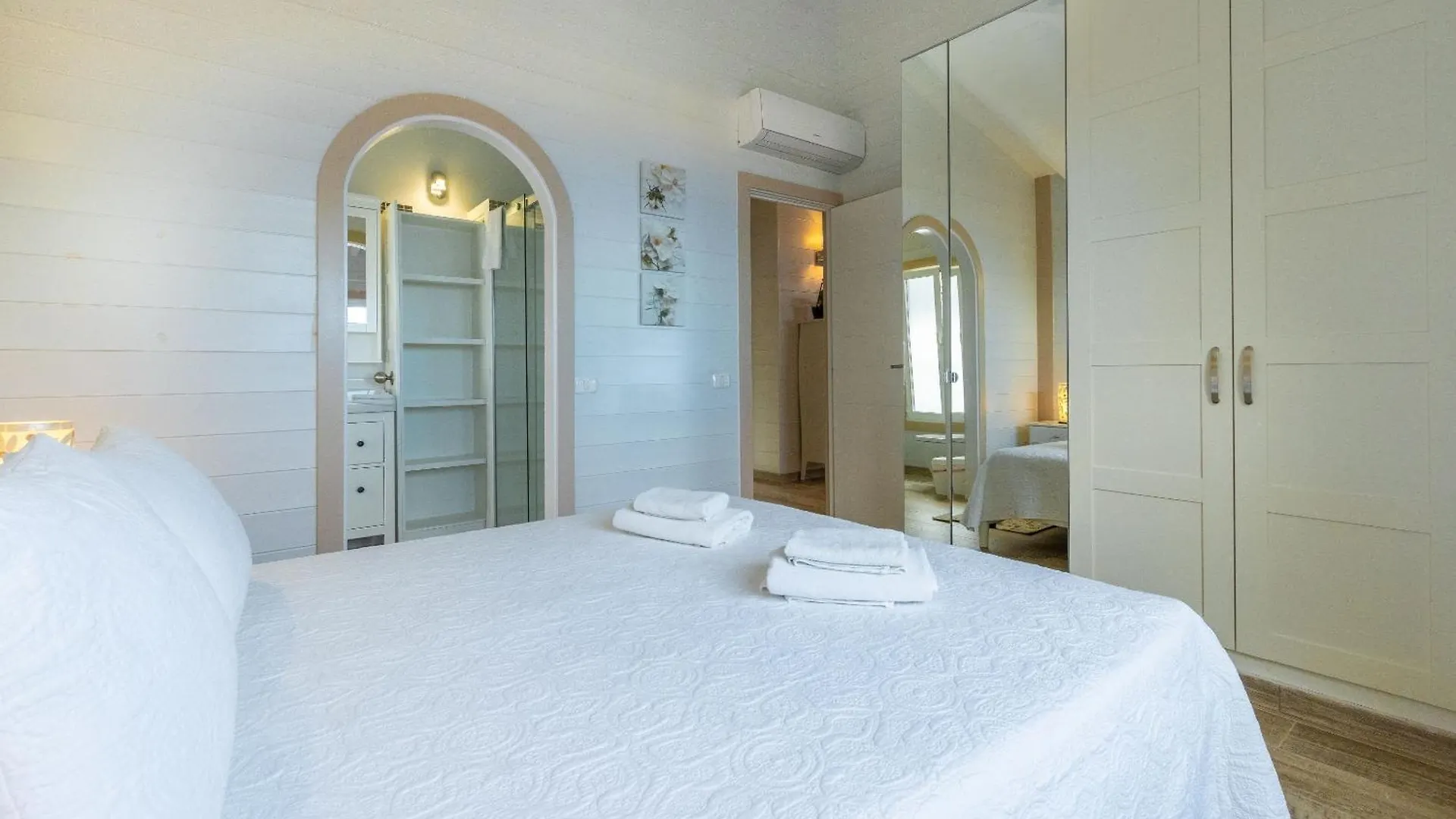 Villa Karla Con Piscina: Tranquilidad Y Naturaleza Costa Adeje  España